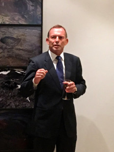 Hon Tony Abbott